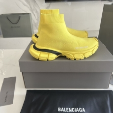 Balenciaga Casual Shoes